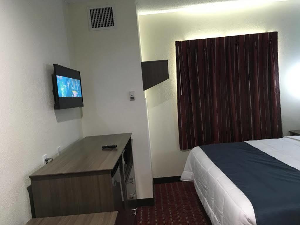 Americas Best Value Inn Decatur Zewnętrze zdjęcie
